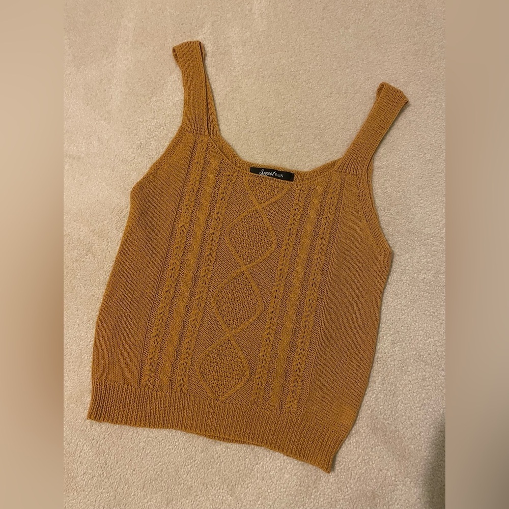 Sweet Rain junior cropped sweater tank top-large like new